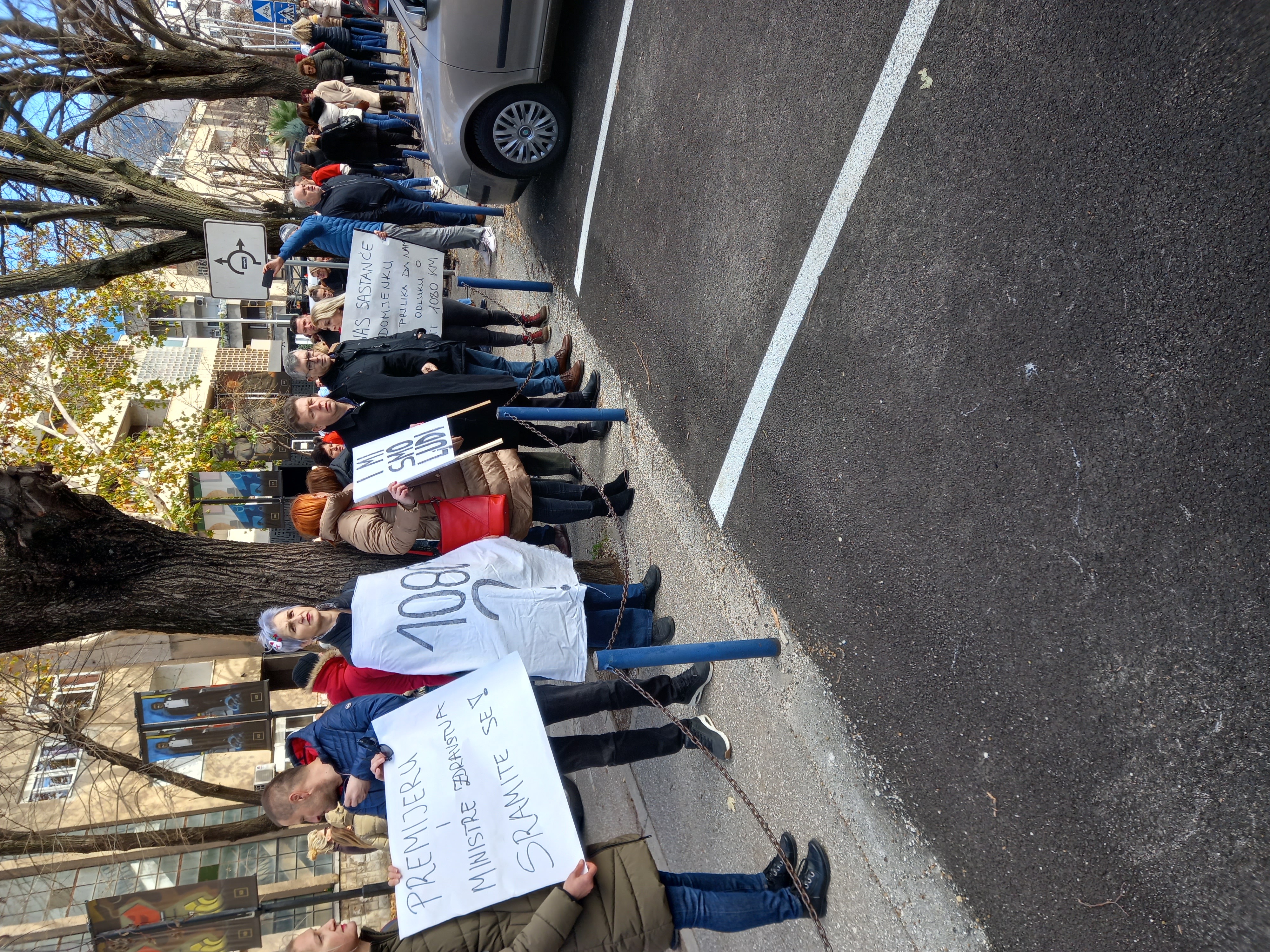 Protest zdravstvenih radnika HNK-a zbog diskriminacije